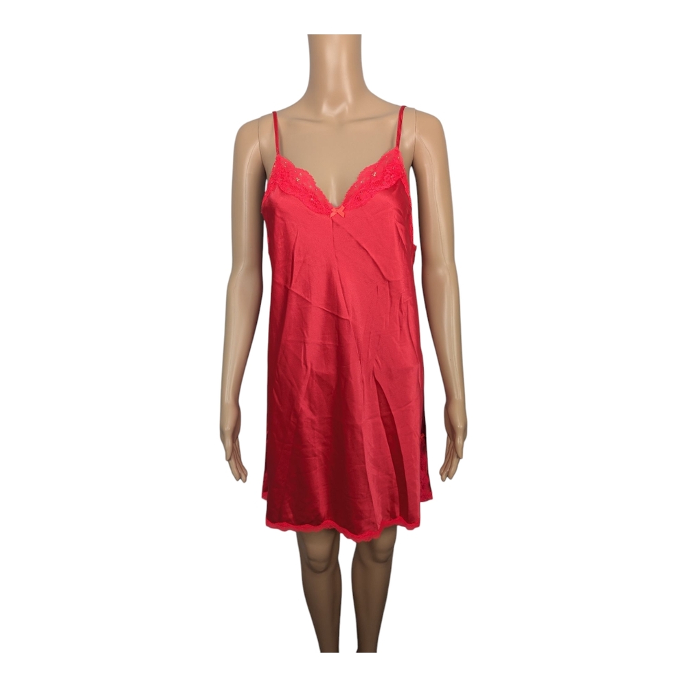 Victoria's Secret Vintage Red Lace Trim Chemise L